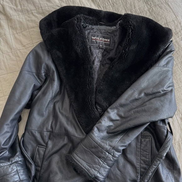 Vintage leather and faux fur hooded jacket - Picture 6 of 6